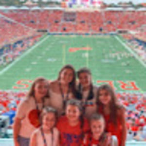 Meet your Posher, Mallory